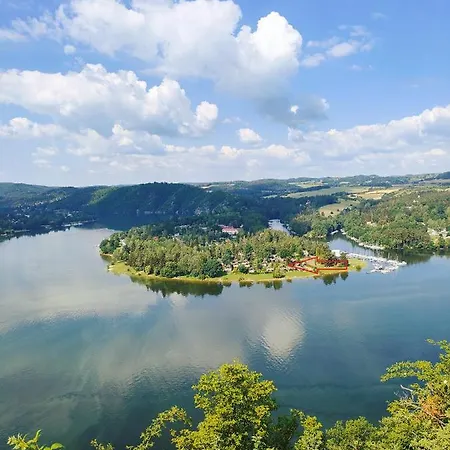 - ždáň